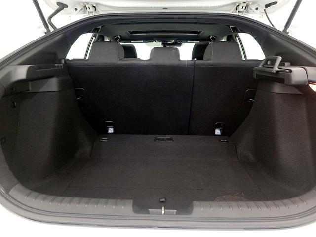 Photo of 2020 White Honda Civic
