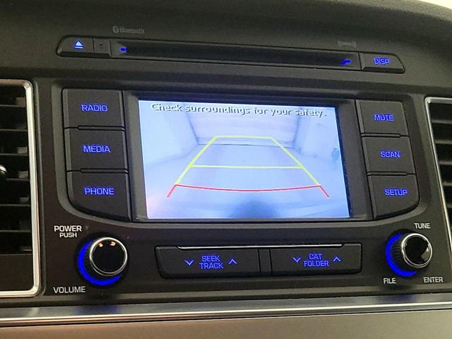 Photo of 2015 Gray Hyundai SONATA