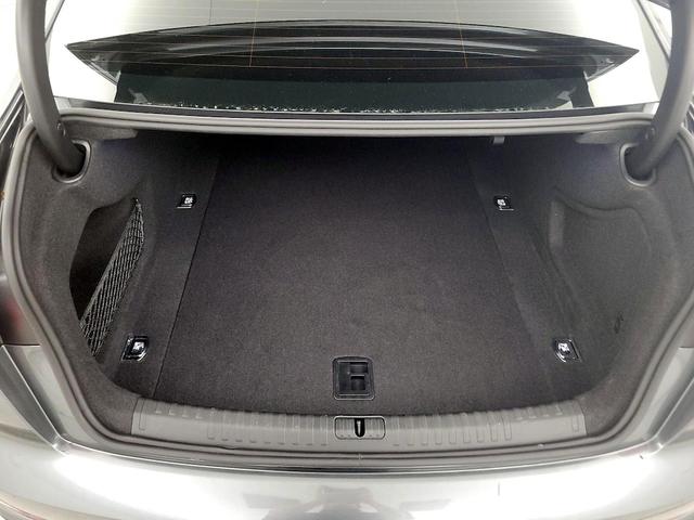 Photo of 2020 Gray Audi A6