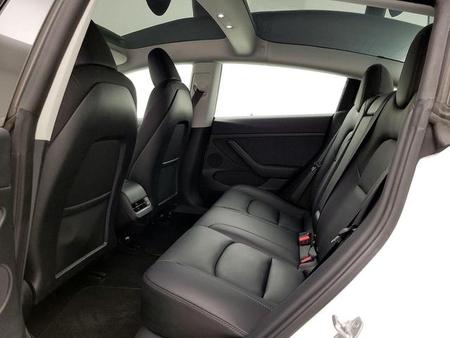 Photo of 2023 White Tesla Model 3