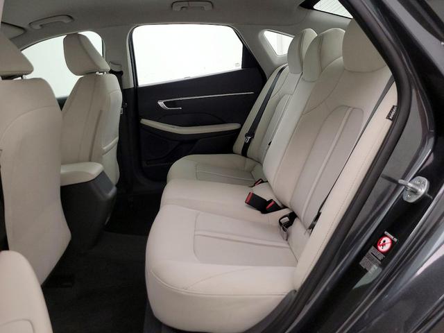 Photo of 2022 Gray Hyundai SONATA