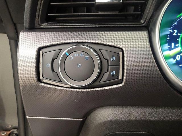 Photo of 2020 Gray Ford Mustang
