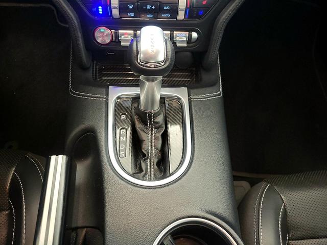 Photo of 2020 Gray Ford Mustang