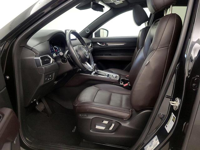 Photo of 2022 Black Mazda CX-5