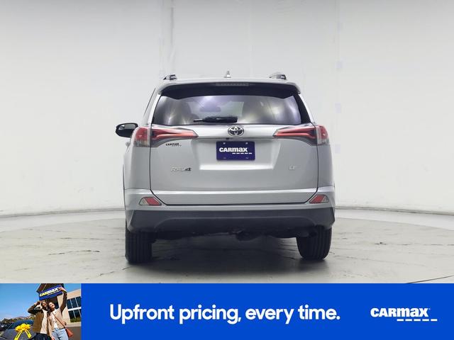 Photo of 2017 Gray Toyota RAV4