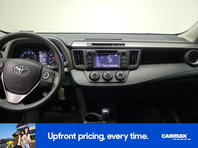Photo of 2017 Gray Toyota RAV4