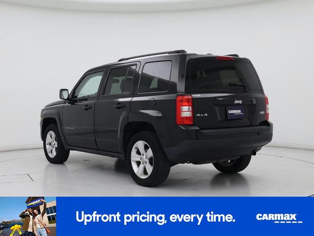 Photo of 2016 Black Jeep Patriot