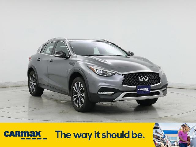2017 Infiniti QX30
