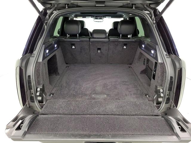 Photo of 2023 Black Land Rover Range Rover