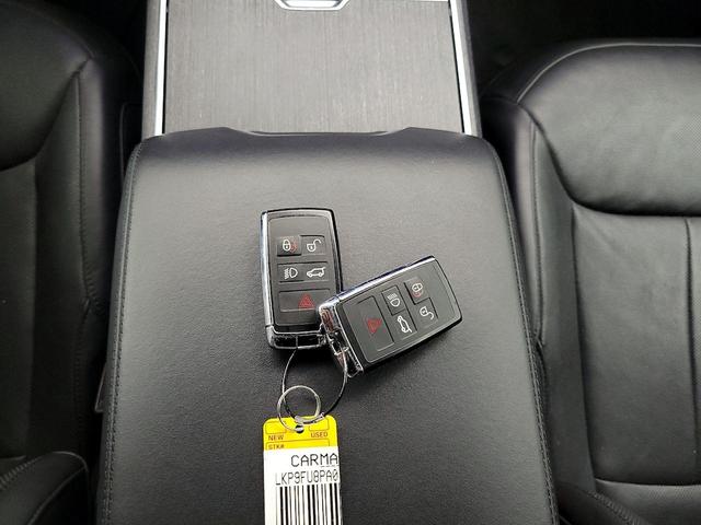 Photo of 2023 Black Land Rover Range Rover