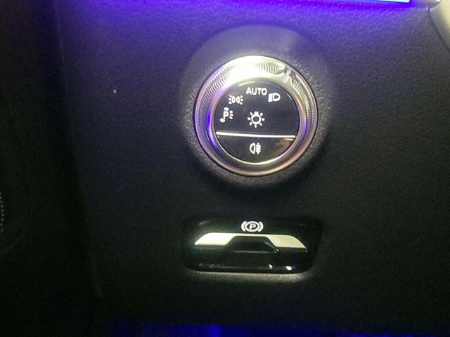 Photo of 2023 Black Mercedes-Benz C-Class