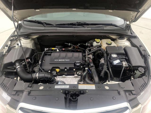 Photo of 2016 Gold Chevrolet Cruze Limited