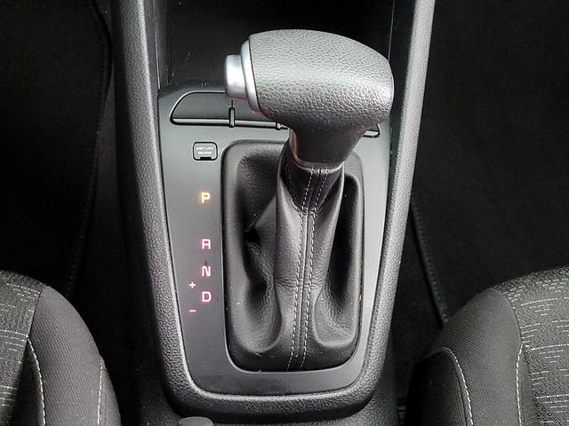 Photo of 2021 Blue Kia Rio