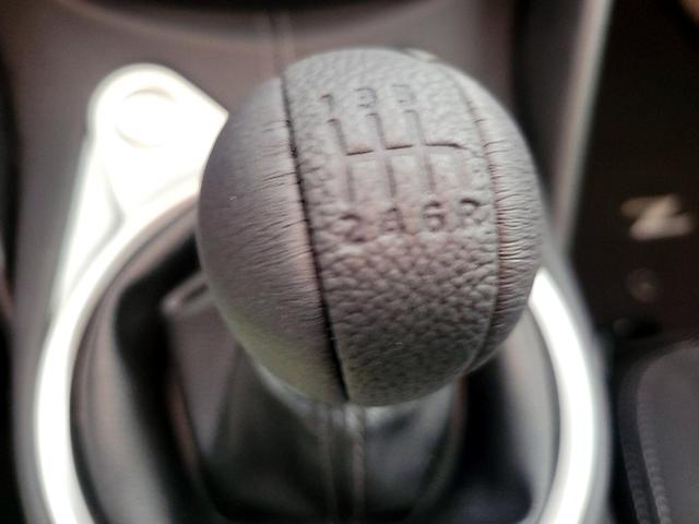 Photo of 2016 Gray Nissan 370Z