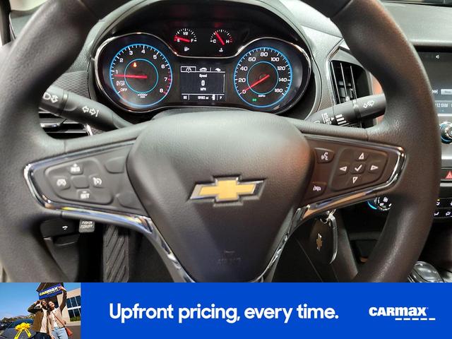 Photo of 2016 Silver Chevrolet Cruze