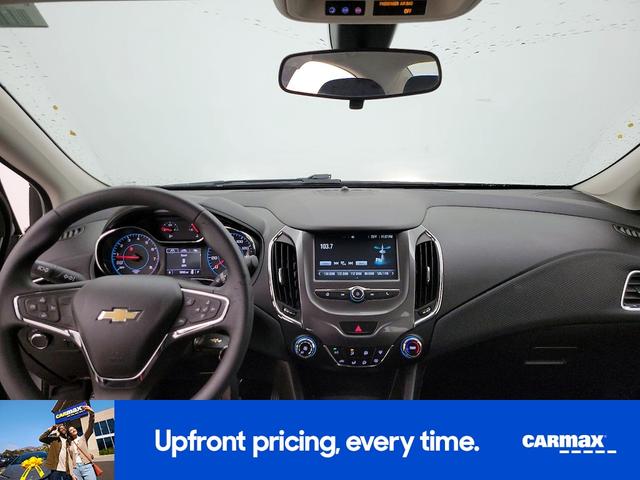 Photo of 2016 Silver Chevrolet Cruze