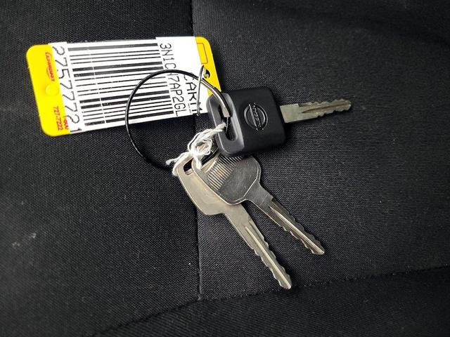 Photo of 2016 Silver Nissan Versa