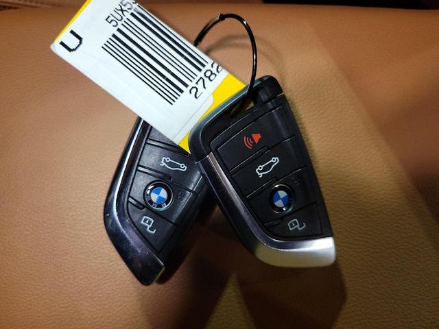 Photo of 2022 Blue BMW X3