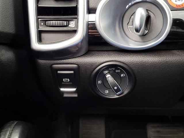 Photo of 2018 Black Porsche Cayenne
