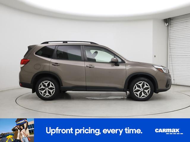 Photo of 2020 Brown Subaru Forester