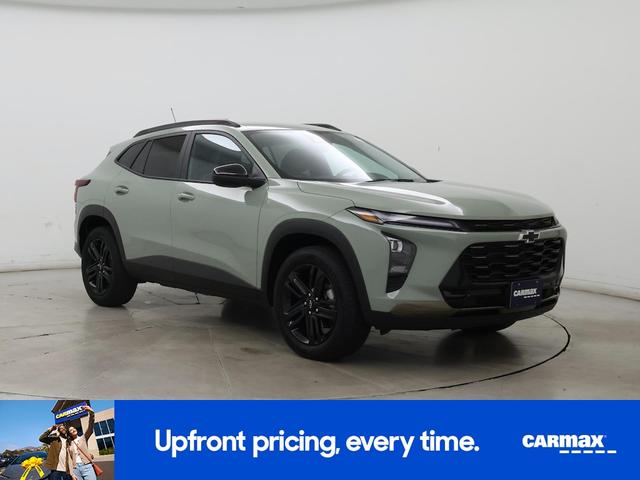 Photo of 2025 Gray Chevrolet Trax