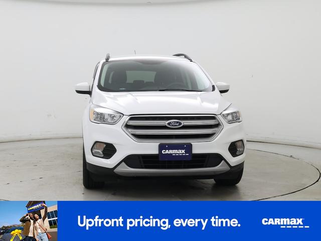 Photo of 2018 White Ford Escape