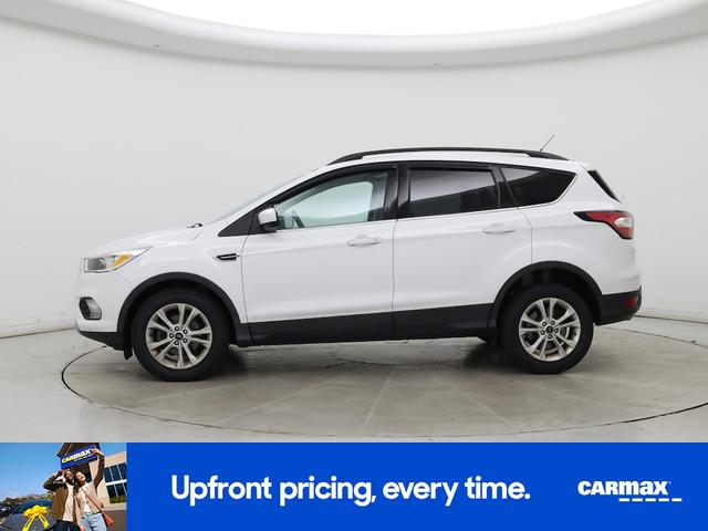 Photo of 2018 White Ford Escape