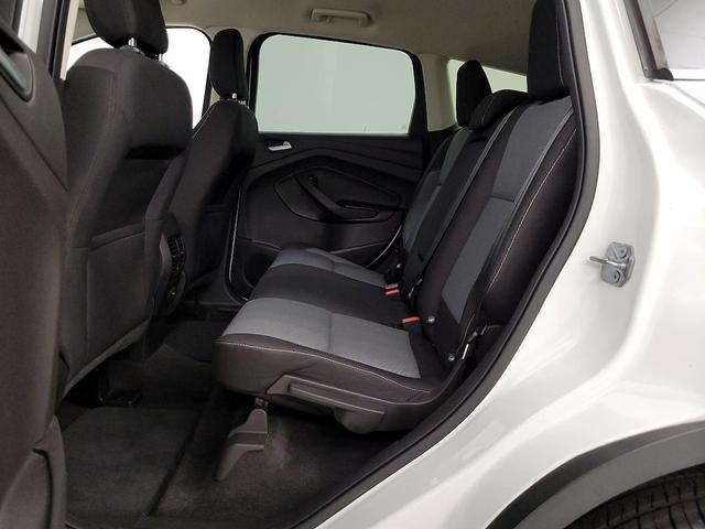 Photo of 2018 White Ford Escape