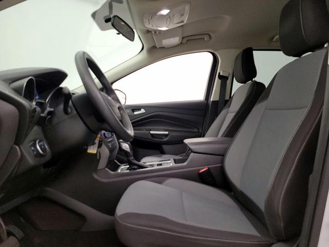 Photo of 2018 White Ford Escape