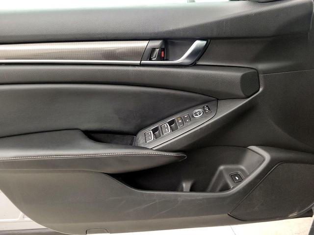 Photo of 2018 Silver Honda Accord