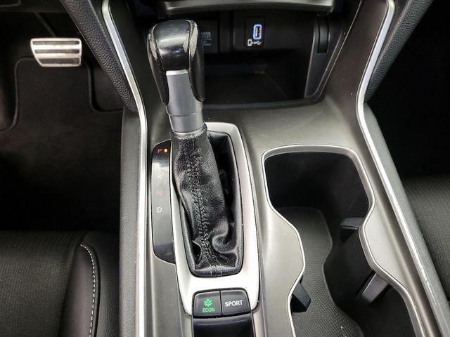 Photo of 2018 Silver Honda Accord