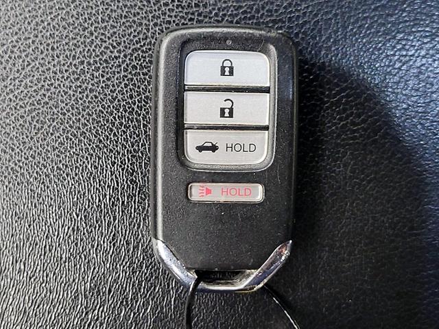 Photo of 2018 Silver Honda Accord