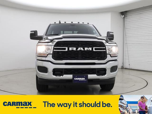 Photo of 2024 Gray RAM 2500