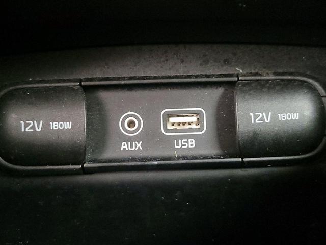 Photo of 2017 Black Kia Sorento