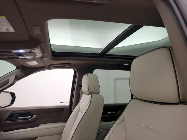Photo of 2025 Black GMC Yukon