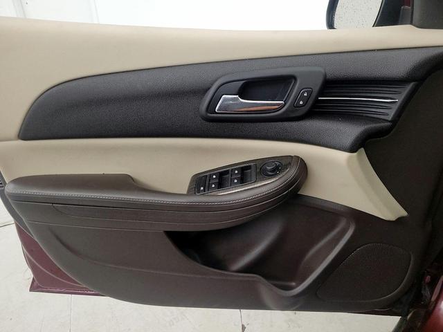 Photo of 2015 Burgundy Chevrolet Malibu