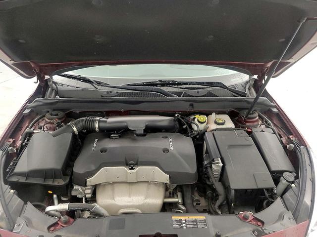 Photo of 2015 Burgundy Chevrolet Malibu