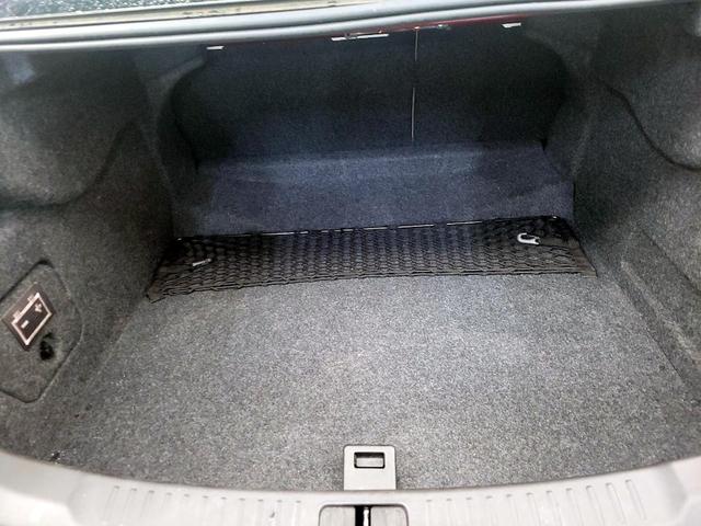 Photo of 2015 Burgundy Chevrolet Malibu