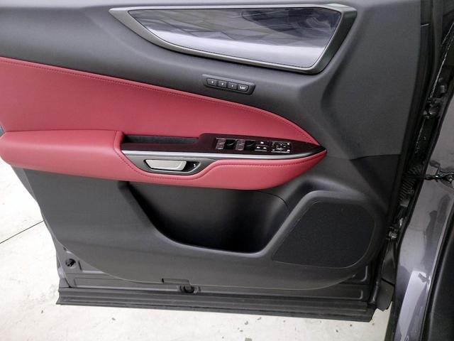 Photo of 2024 Gray Lexus NX 350