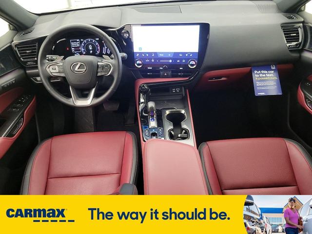 Photo of 2024 Gray Lexus NX 350