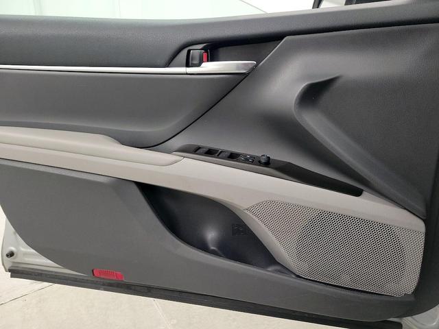 Photo of 2023 Silver Toyota Camry