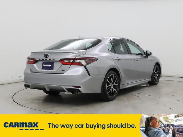 Photo of 2023 Silver Toyota Camry