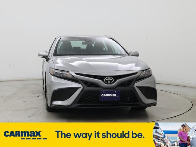 Photo of 2023 Silver Toyota Camry