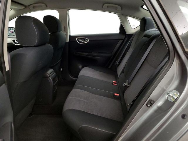 Photo of 2015 Gray Nissan Sentra