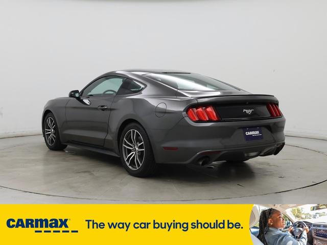 Photo of 2017 Gray Ford Mustang