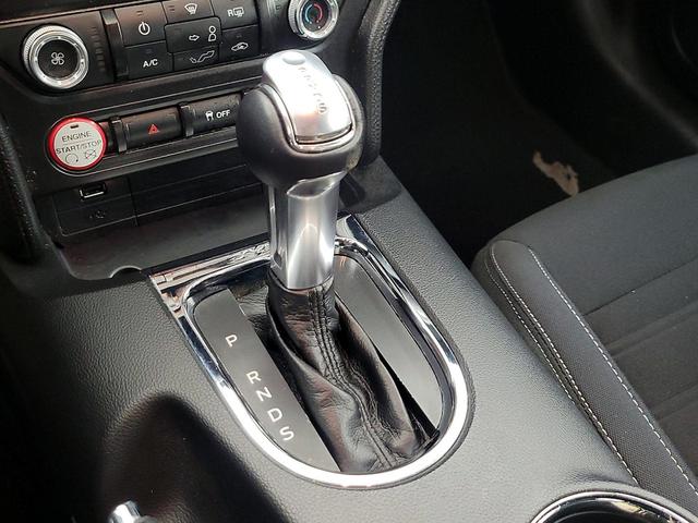 Photo of 2017 Gray Ford Mustang