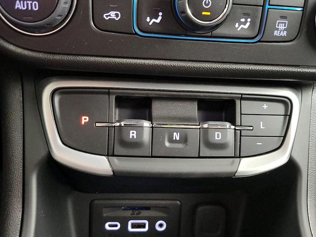 Photo of 2024 White GMC Terrain