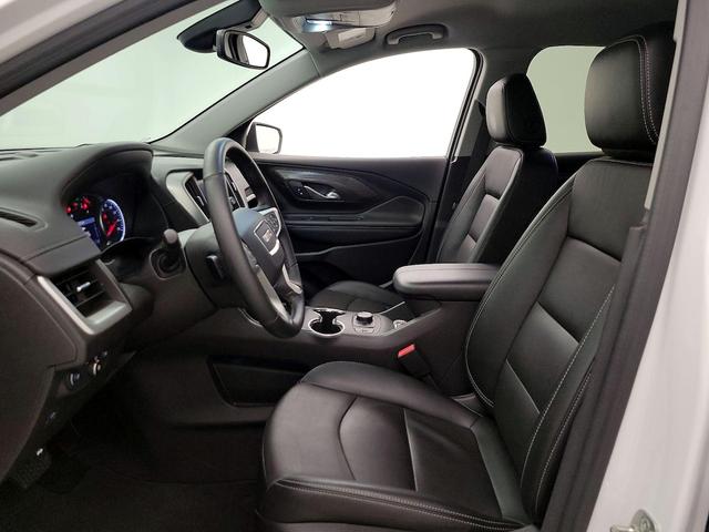 Photo of 2024 White GMC Terrain