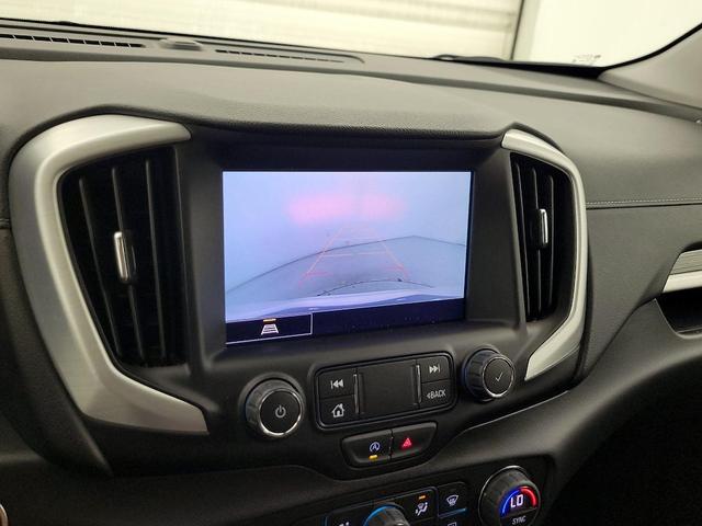 Photo of 2024 White GMC Terrain