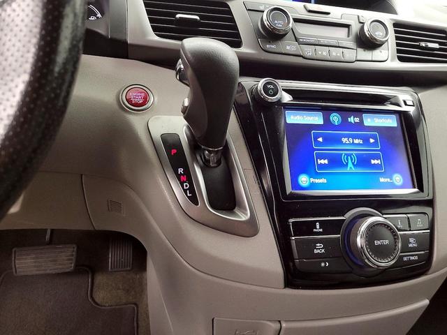 Photo of 2014 Blue Honda Odyssey
